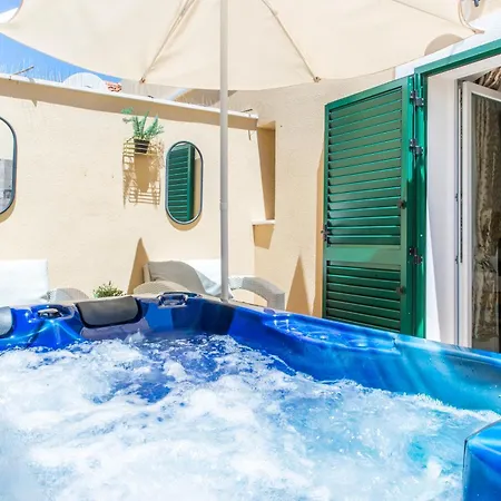 Hrpina Heritage House I Vendégház Makarska