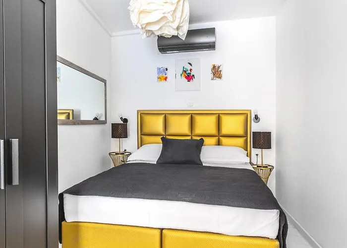 Hrpina Heritage House I Гостьовий будинок Макарська