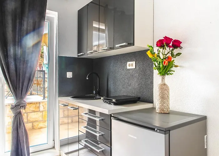 Hrpina Heritage House I 3* Макарська