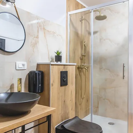 Hrpina Heritage House I 3* Makarska